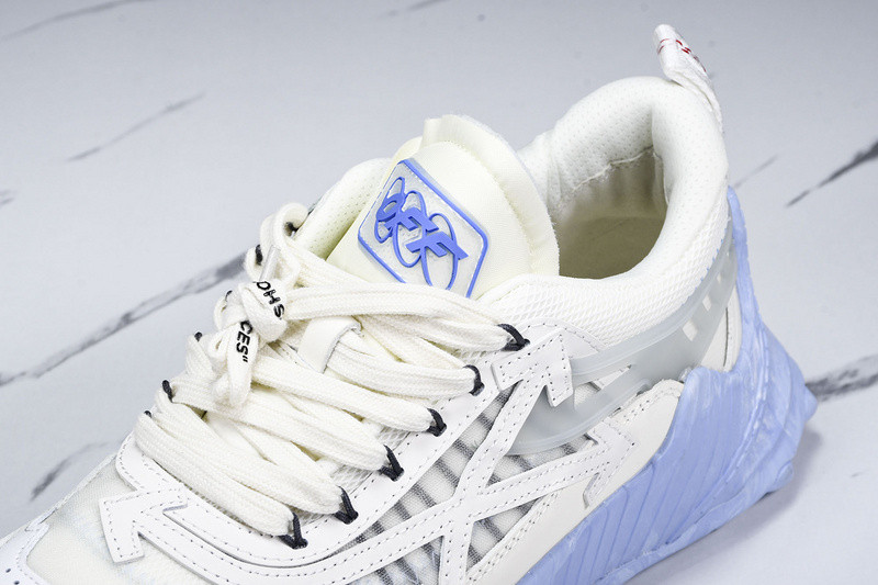 OW C/O ODSY-1000 SPORTS SHOES