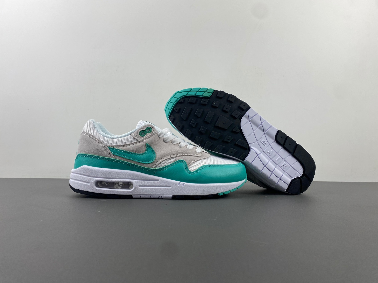 Nike Air Max 1