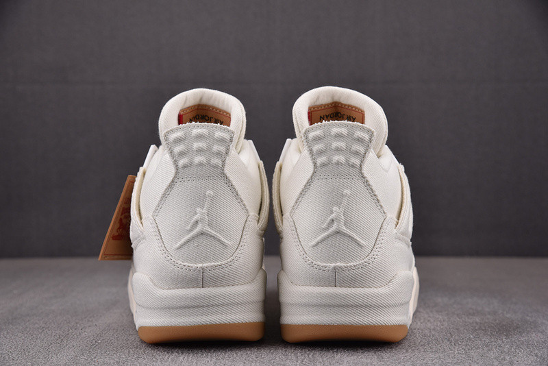 JORDAN 4 RETRO LEVI