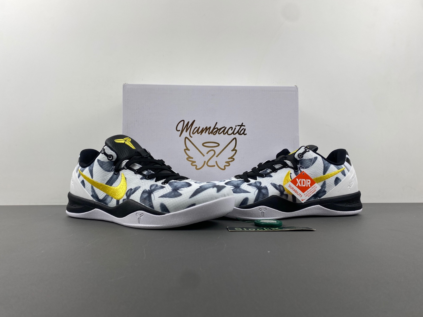 Nike Kobe 8 Protro White Metallic Gold FV6325-100