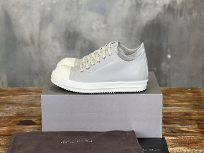 RICK 0WENS SNEAKERS
