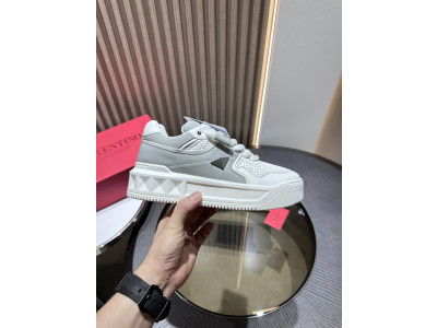V*LENTINO SNEAKER