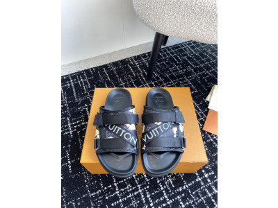 LOU1_TON SLIPPERS