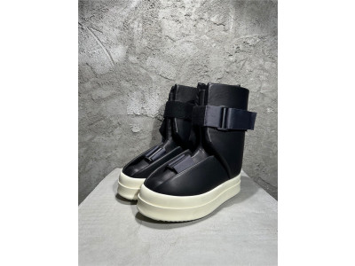 RICK 0WENS SNEAKERS