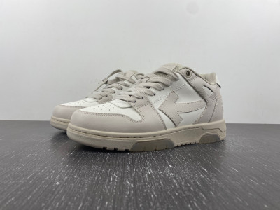 Off-White c/o Virgil Abloh