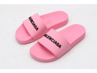 Ba*len*cia*ga pink slides