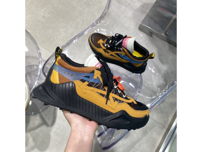 OW C/O ODSY-1000 SPORTS SHOES