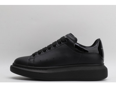 ALEXANDER MCQUEEN SNEAKER