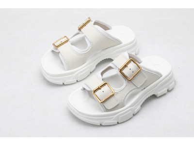 GUC LEATHER SLIDE