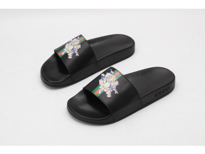 GUC LEATHER SLIDE