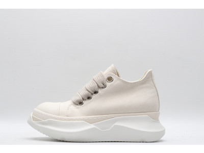 RICK 0WENS SNEAKERS
