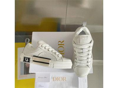B23 SKATER SNEAKER