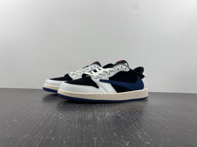 Travis Scott x Fragment Design DM7866-713
