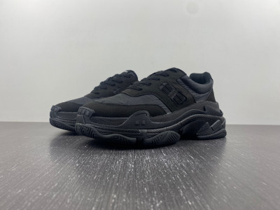 Ba*len*cia*ga triple s 710157 w3cu1 1000