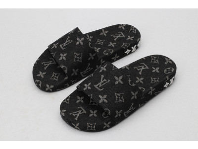 LOU1_TON SLIPPERS