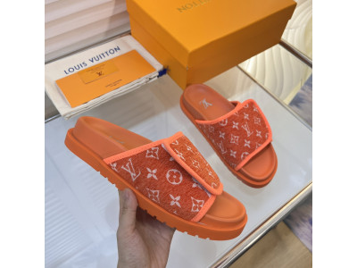 LOU1_TON SLIPPERS
