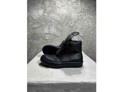 RICK 0WENS SNEAKERS
