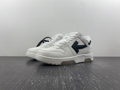 Off-White c/o Virgil Abloh