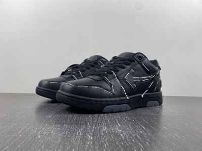 Off-White c/o Virgil Abloh