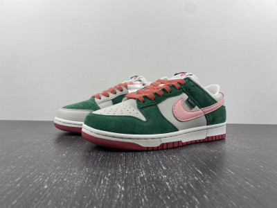 Wmns Dunk Low SE ''All Petals United'' - Nike - FN8923 061