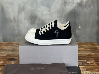 RICK 0WENS SNEAKERS