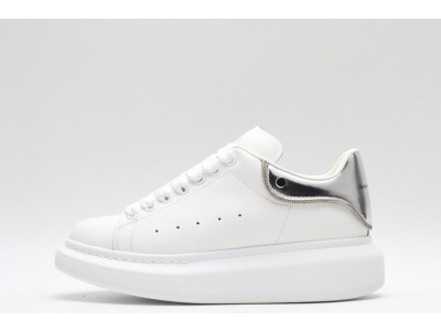 ALEXANDER MCQUEEN SNEAKER