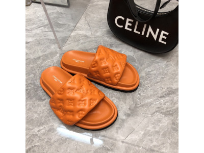 LOU1_TON SLIPPERS