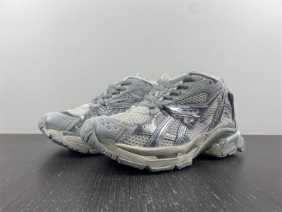 Ba*len*cia*ga runner 677402 w3rbl 8100