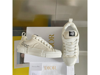 B23 SKATER SNEAKER