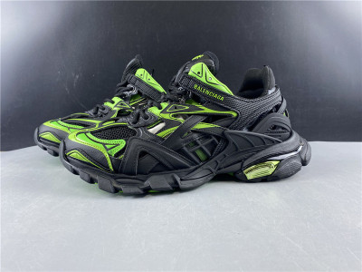 Ba*len*cia*ga tess s. gomma trek low top sneakers (black and green) 570391 w2gn1 1012