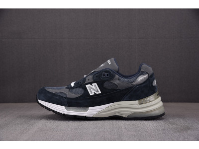 NEW BALANCE M992GG "MADE IN USA"